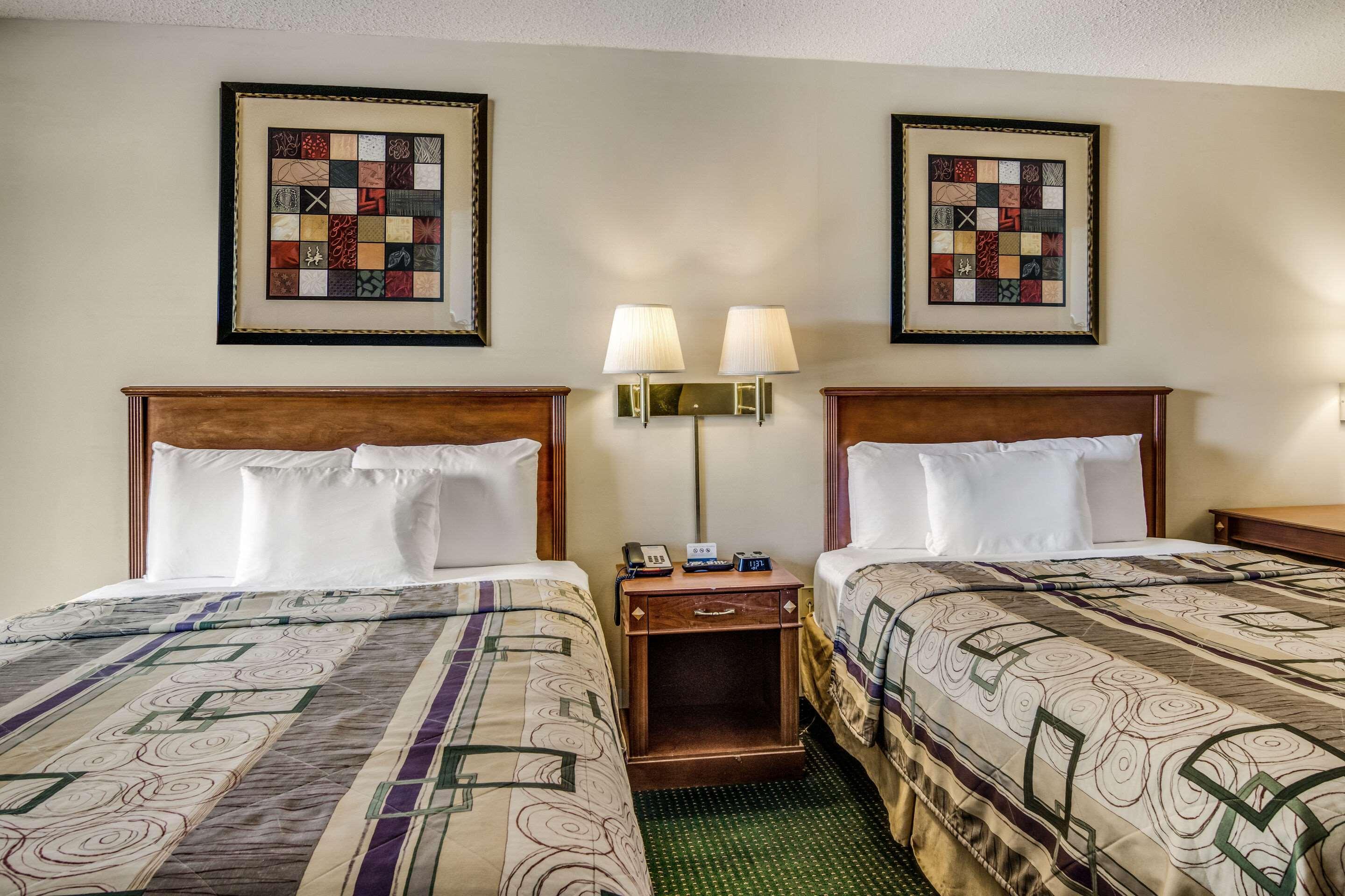 Rodeway Inn & Suites Dublin Dış mekan fotoğraf