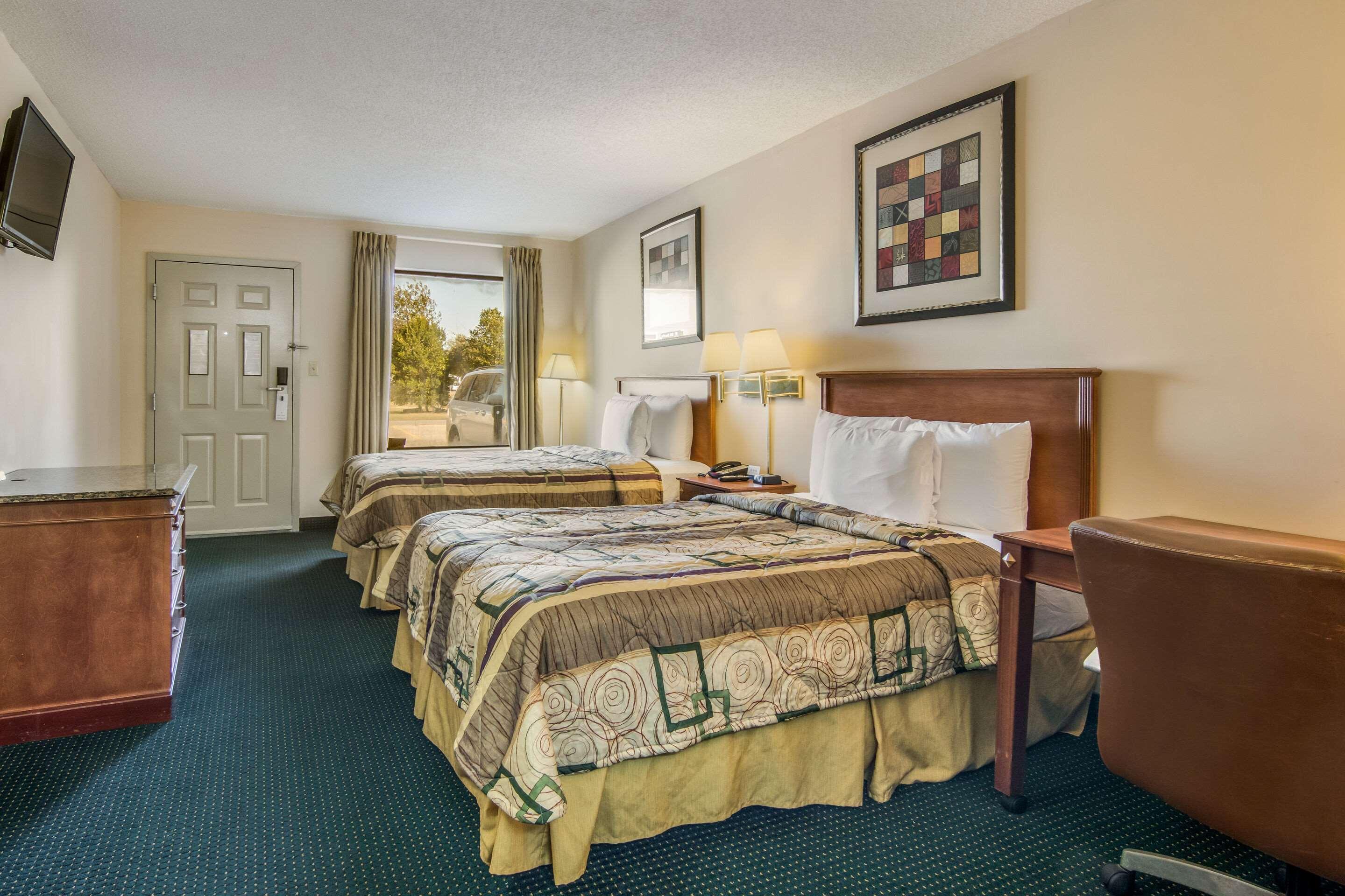 Rodeway Inn & Suites Dublin Dış mekan fotoğraf