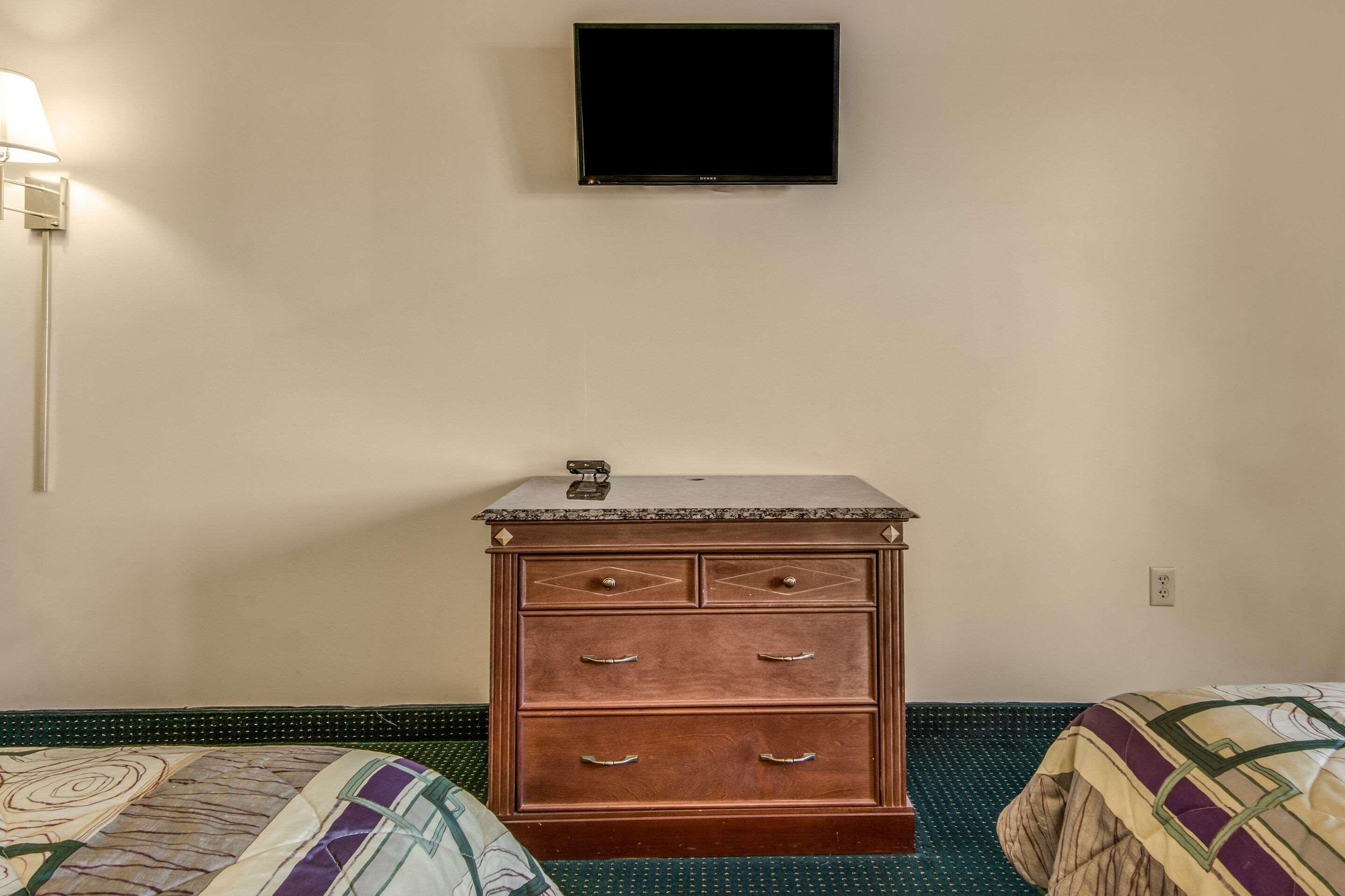 Rodeway Inn & Suites Dublin Dış mekan fotoğraf