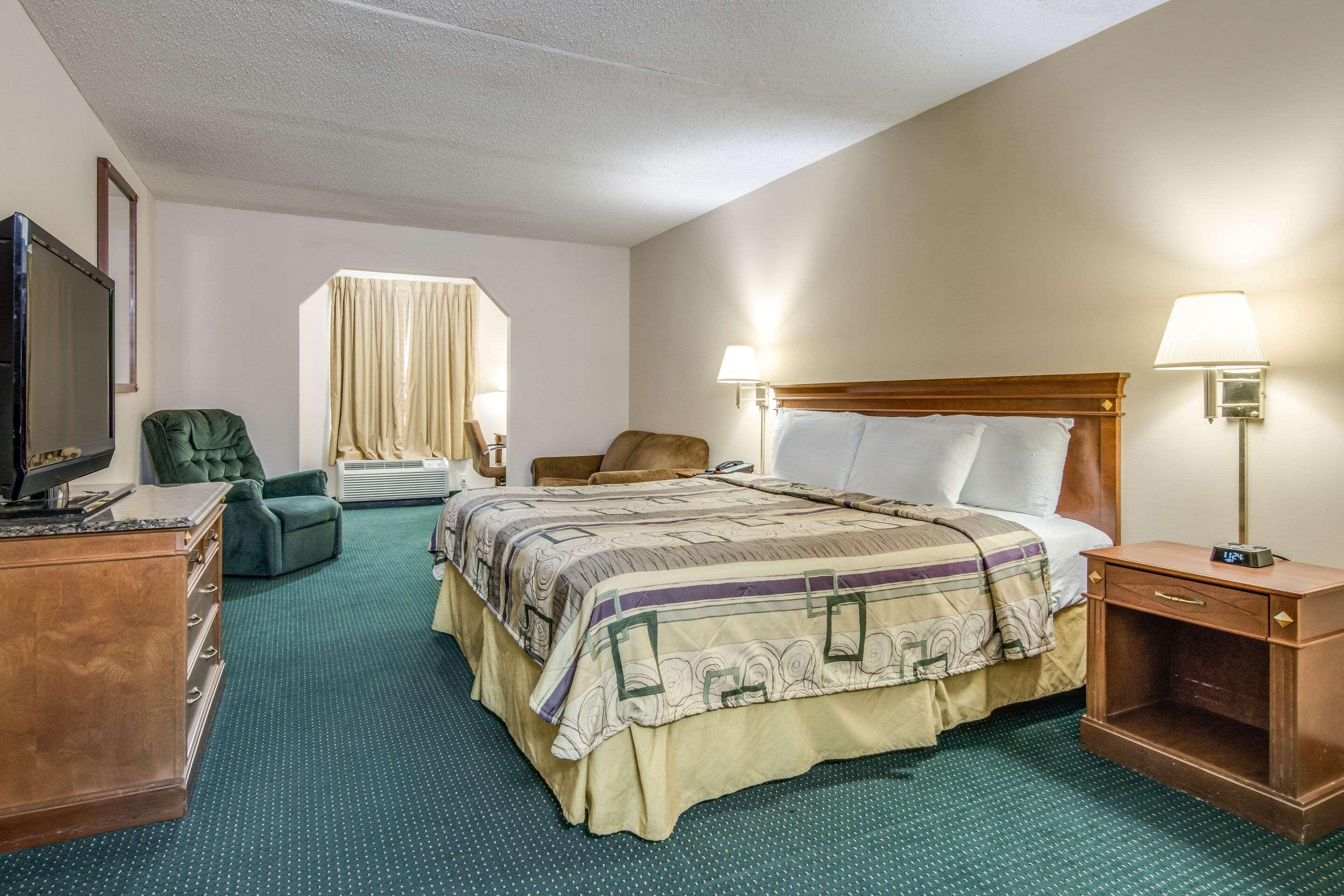 Rodeway Inn & Suites Dublin Dış mekan fotoğraf