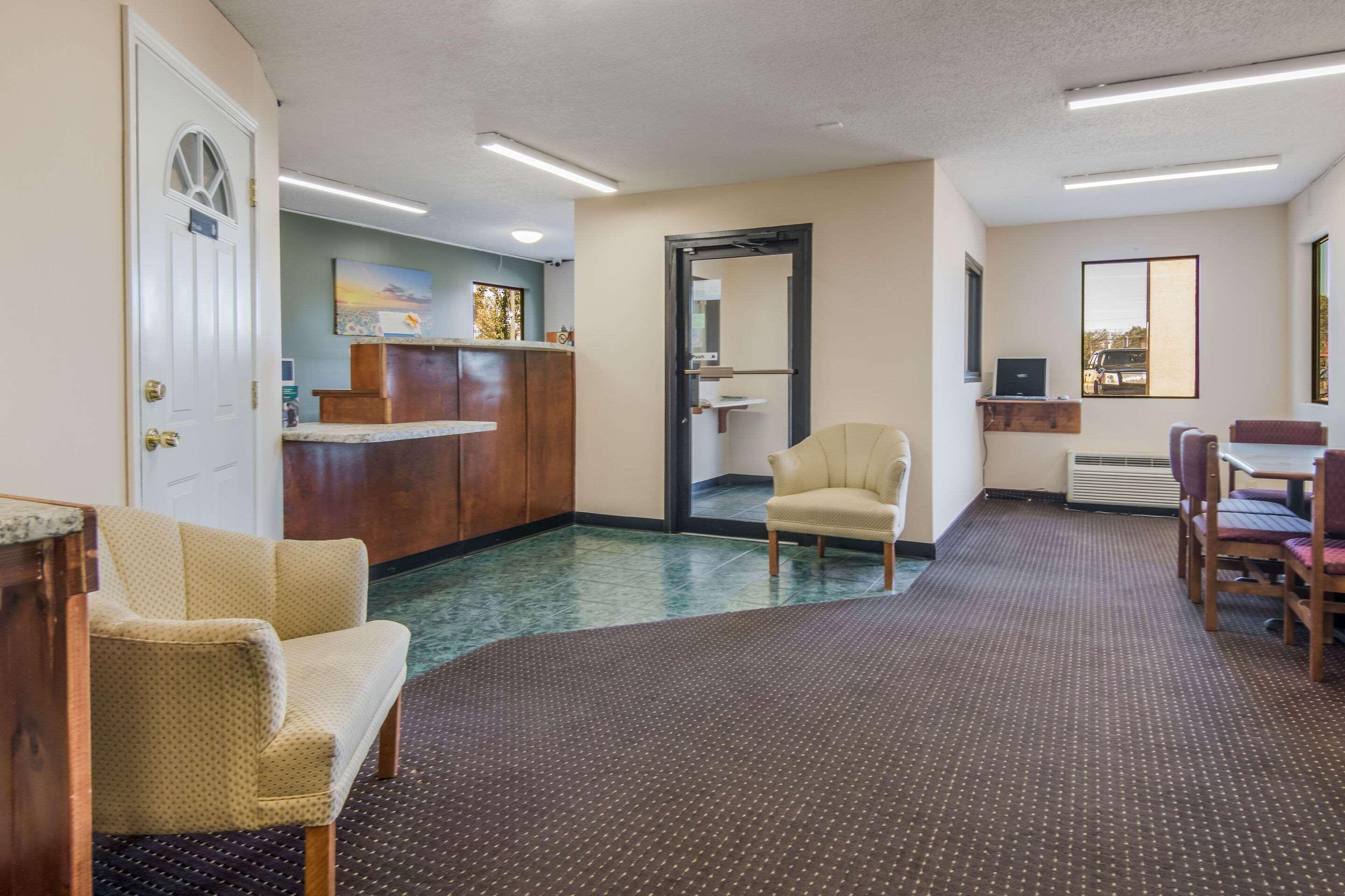 Rodeway Inn & Suites Dublin Dış mekan fotoğraf