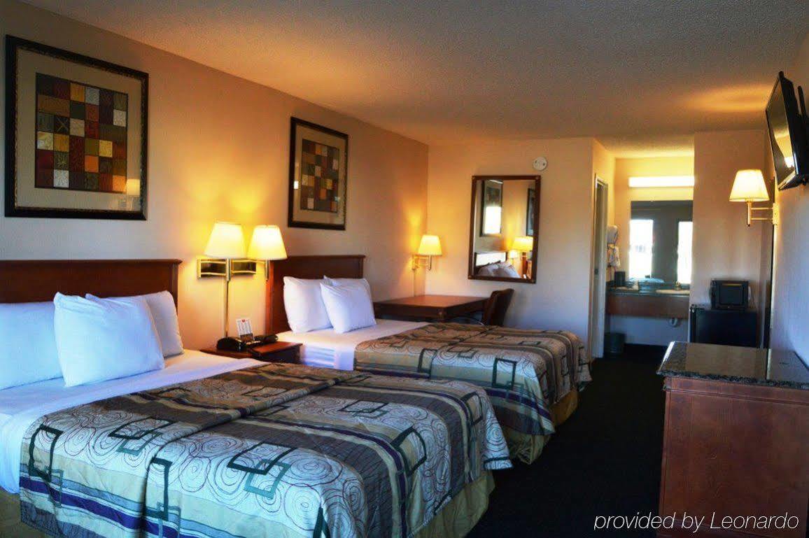 Rodeway Inn & Suites Dublin Dış mekan fotoğraf